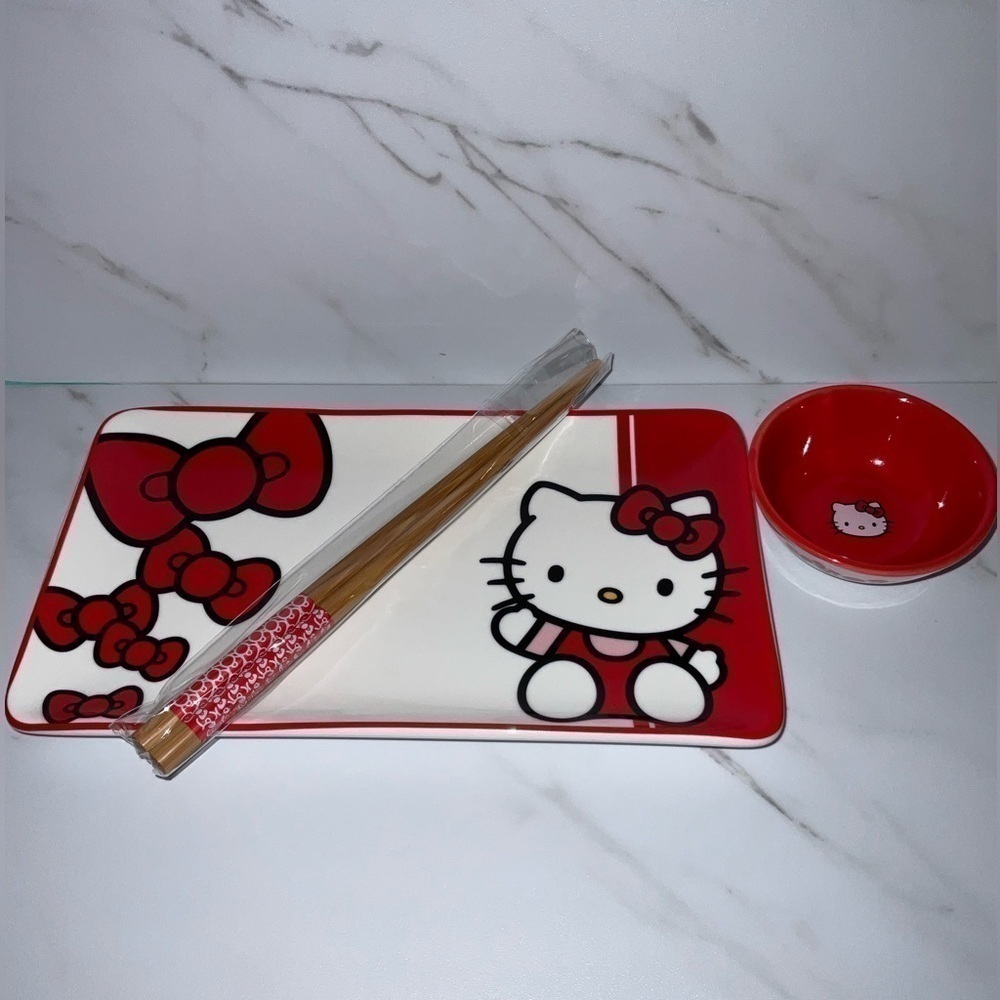 Hello Kitty sushi set